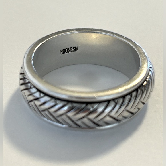 John Hardy Spinner Ring Sterling Silver .925 Size 8.75US - Picture 4 of 11